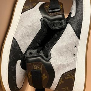 Size 12 Authentic Louis Vuitton shoes brand new, never worn. I’m original box.